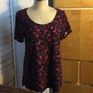 LuLaRoe shirt
